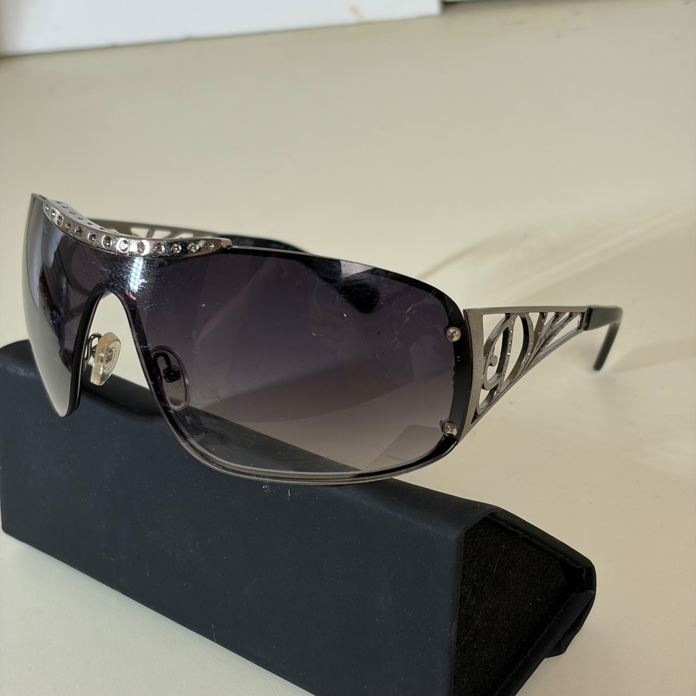Dereon DSC104 Rhinestone Rimless Shield Sunglass Frames Gray Gradient 63 10 125